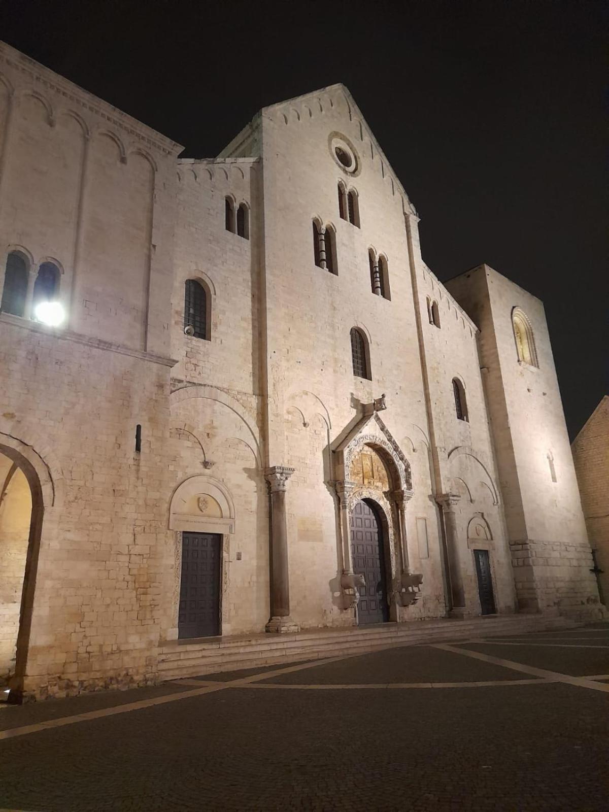 Hotel Locazione Turistica Madera Bari Exterior foto