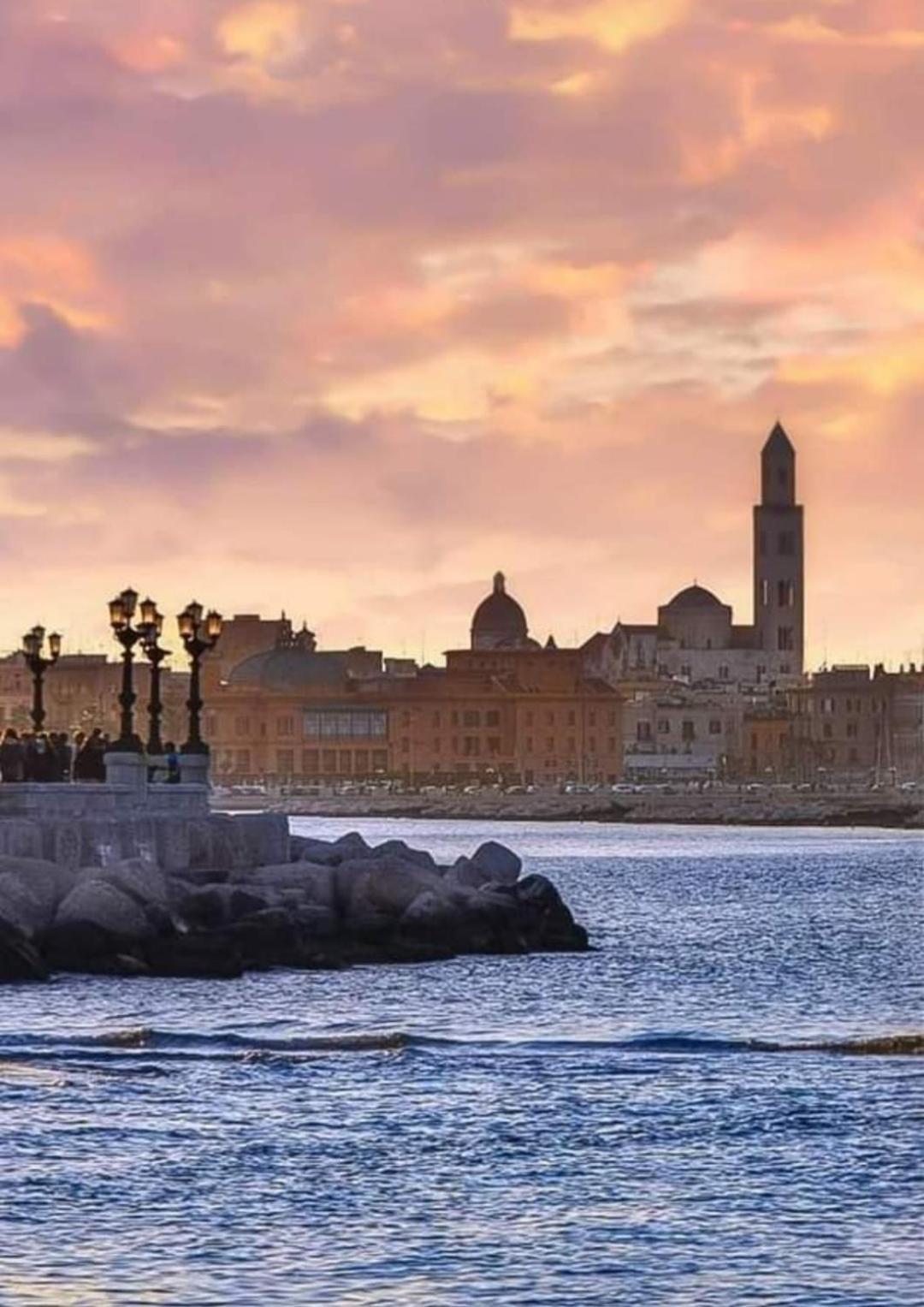Hotel Locazione Turistica Madera Bari Exterior foto
