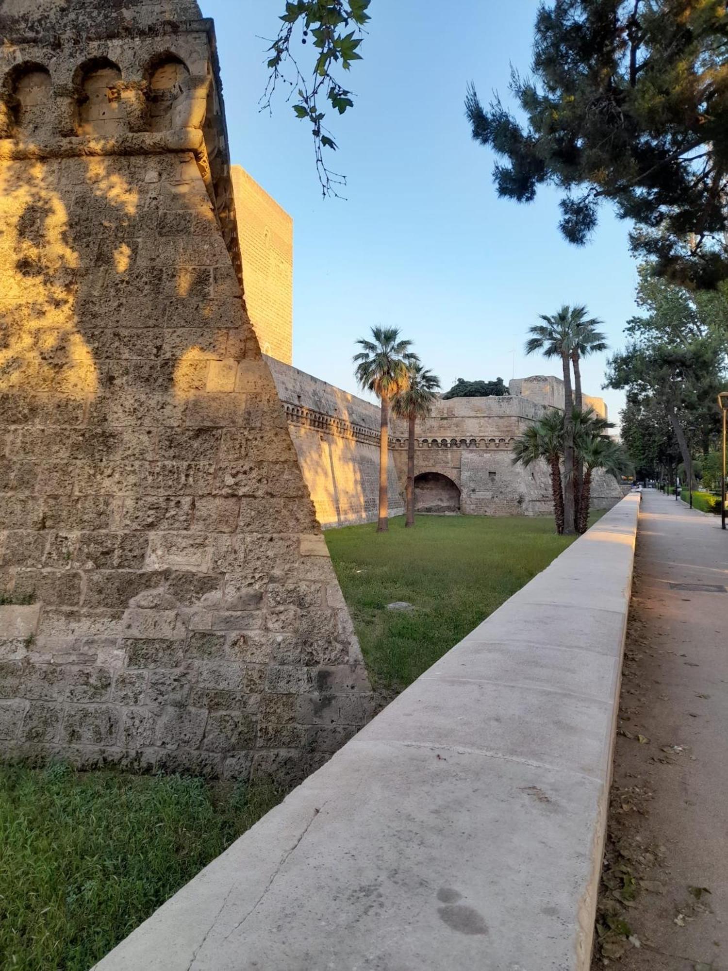Hotel Locazione Turistica Madera Bari Exterior foto