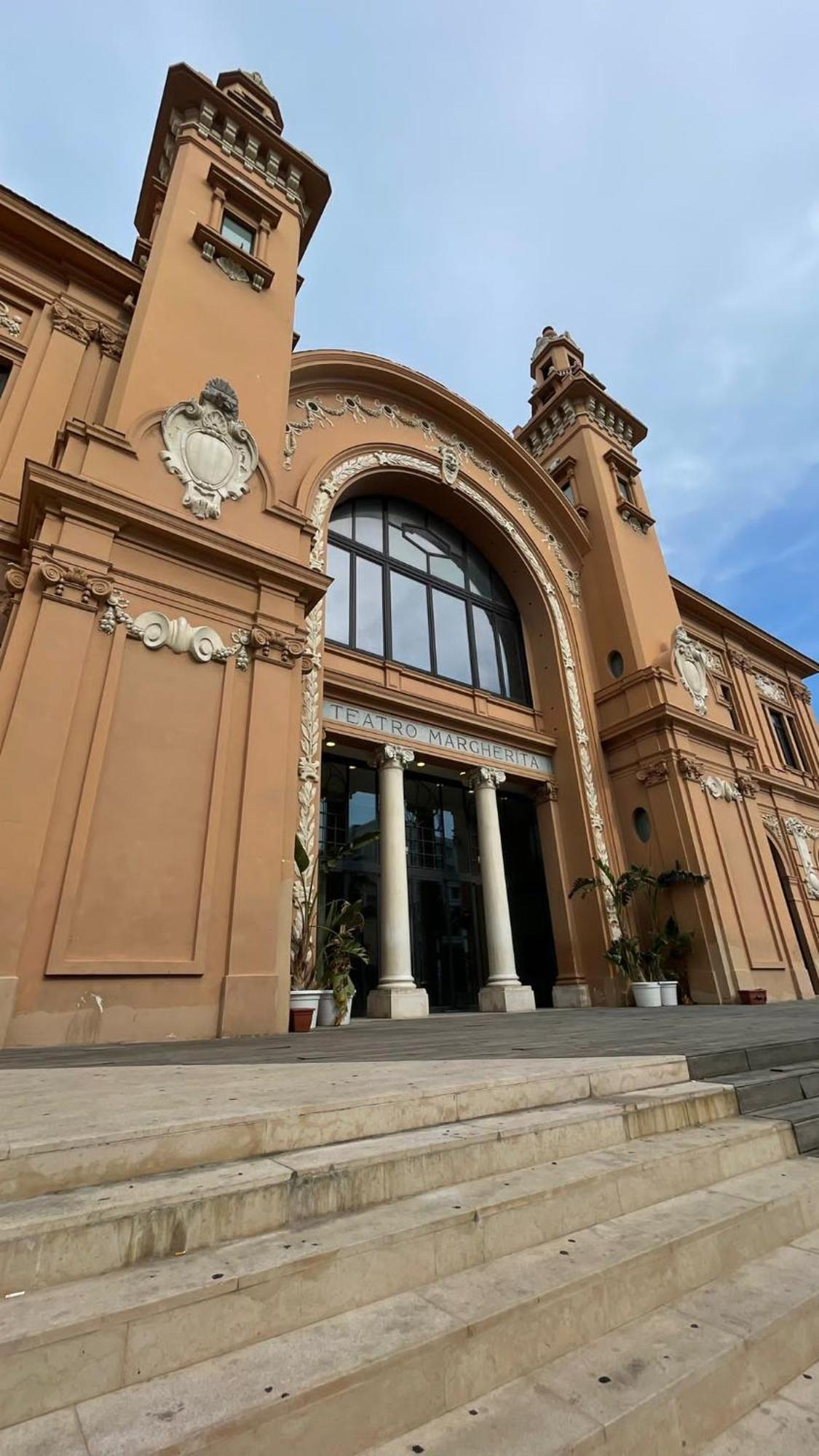 Hotel Locazione Turistica Madera Bari Exterior foto
